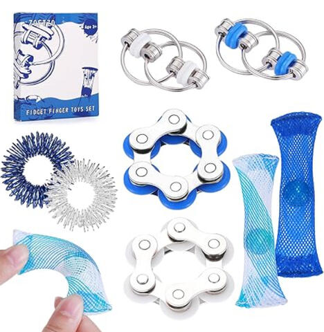 adult fidget toys to help relieve travel anxiety